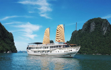 Indochina Sails Premium 2 days 1 night