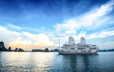 Signature Halong Cruise 2 days 1 night